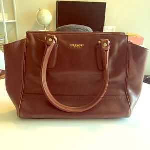 Coach brown leather purse/handbag